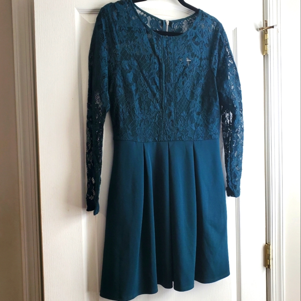 SpeedLess Dark Green Lace Dress XL